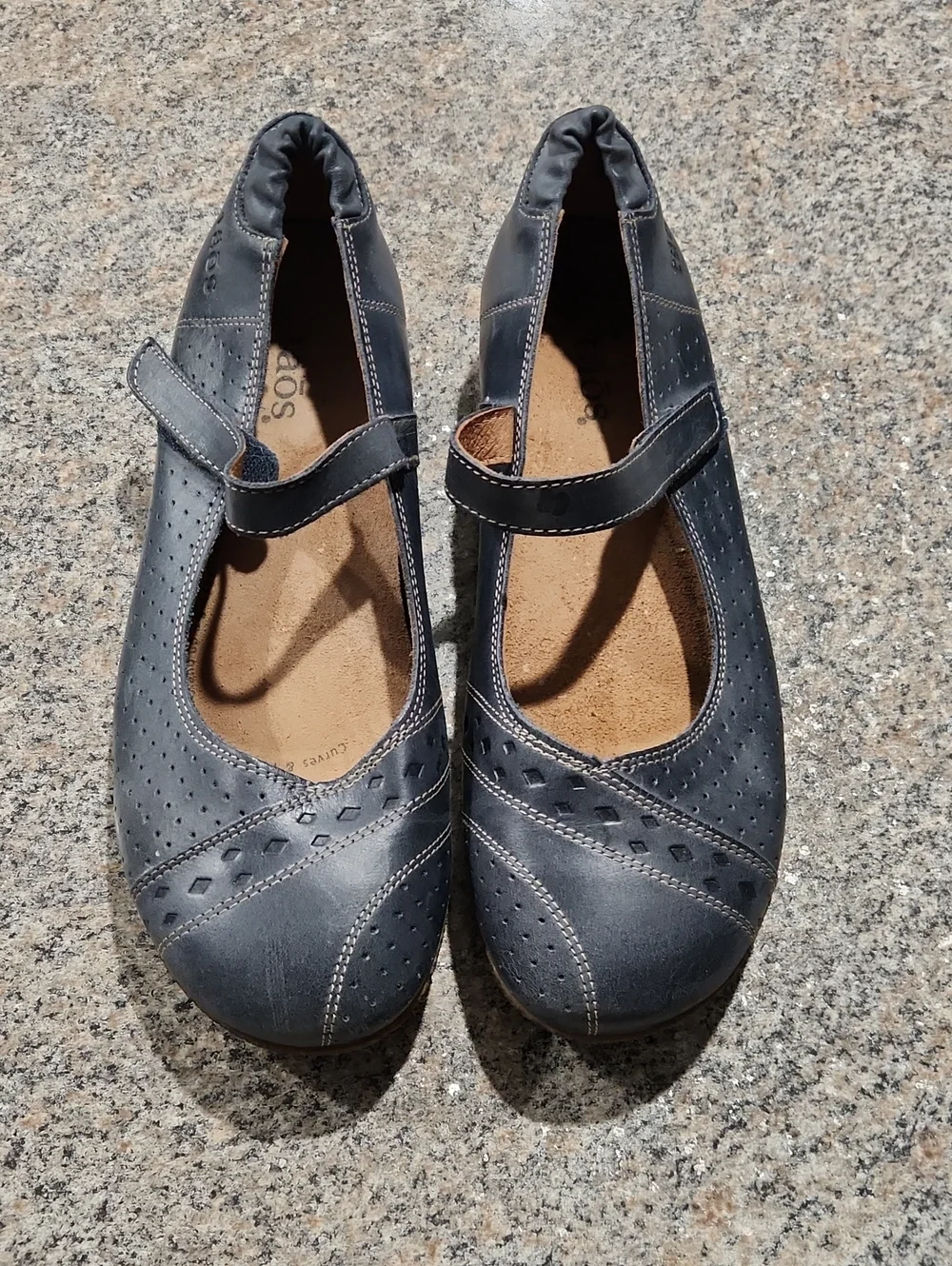Taos Step It Up Mary Jane Flats Blue Size US 8-8.5  EU 39 Southwestern Comfort